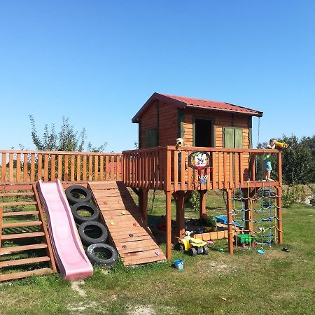 Sloneczne Zacisze Villa Miłomłyn Exteriör bild