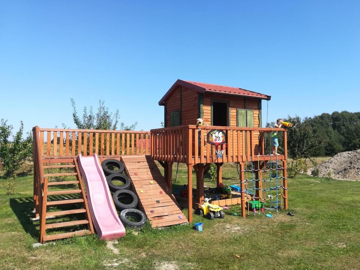 Sloneczne Zacisze Villa Miłomłyn Exteriör bild